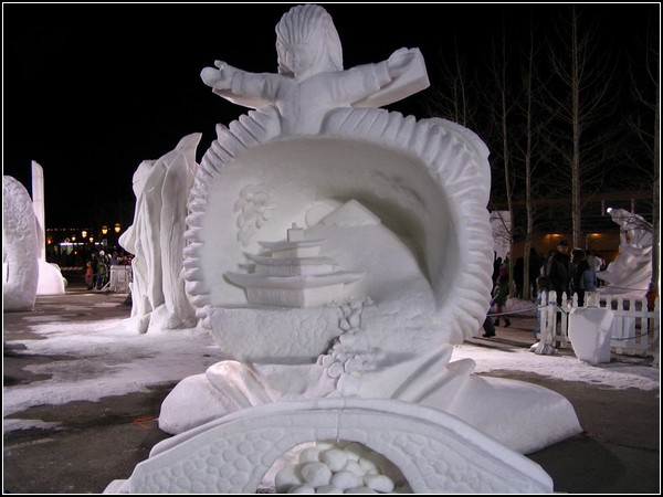 Международный фестиваль снежных скульптур