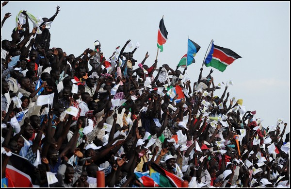 Жители Южного Судана встречают историческую зарю