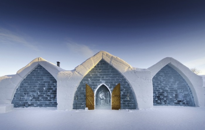 Ледяной дом: необычная гостиница в Квебеке