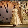 Песня «Пять минут» из советского фильма оказалась прибыльнее зарубежной новогодней классики