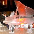 Пианисту Мацуеву подарили ледяной рояль