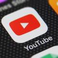 Генеральный директор YouTube защищает систему рекомендаций сайта