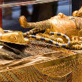 В Египте начали реставрировать саркофаг "золотого фараона" Тутанхамона